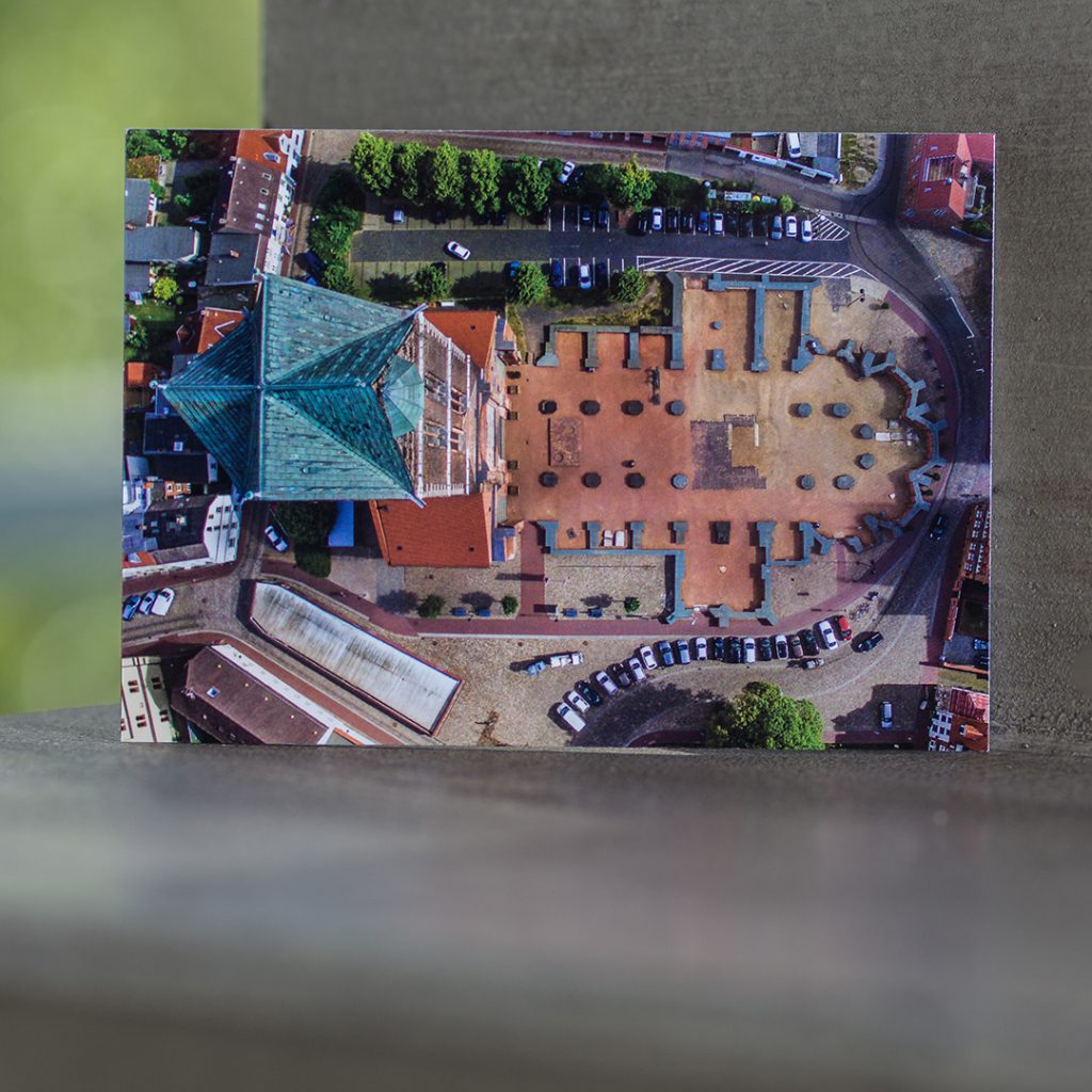 Postkarte Wismar W053: Kirche St. Marien von oben